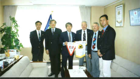 jfa11.JPG (52309 bytes)